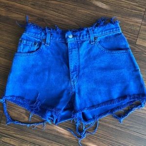 Vintage Levi’s shorts